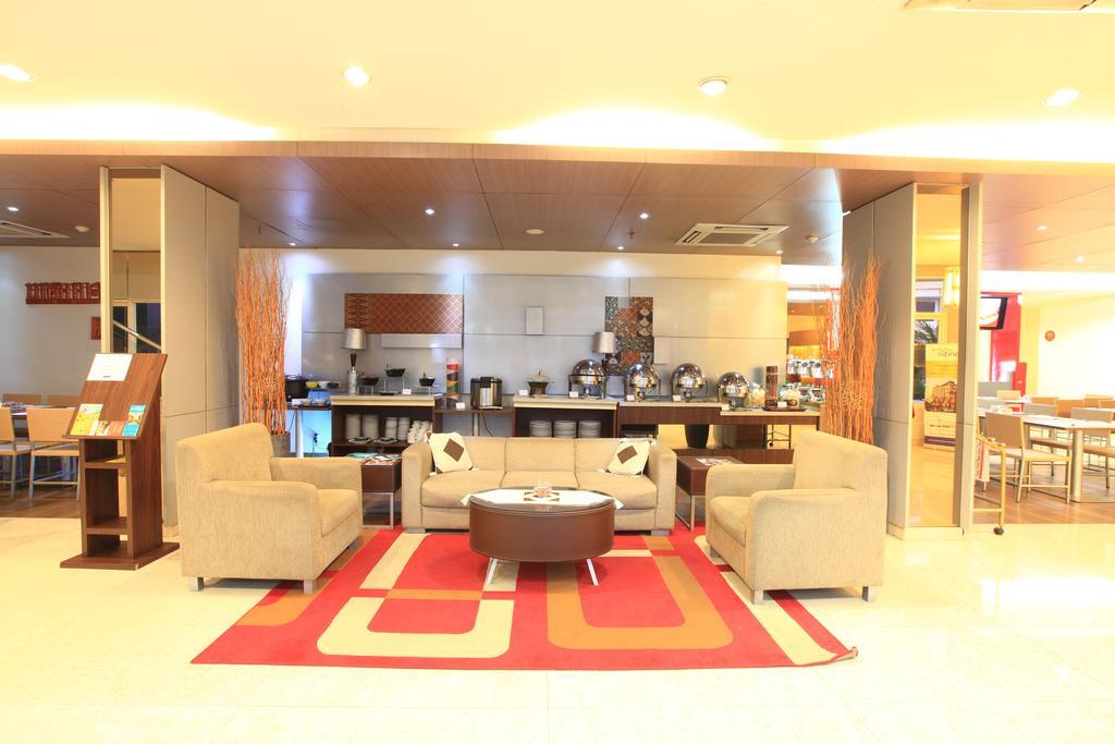 โรงแรมแอดฮอมตัมบุน เบกาซิ ภายนอก รูปภาพ